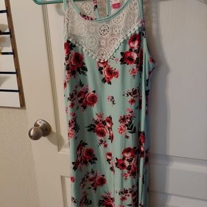No Boundaries Medium floral summer dress, sleeveless.